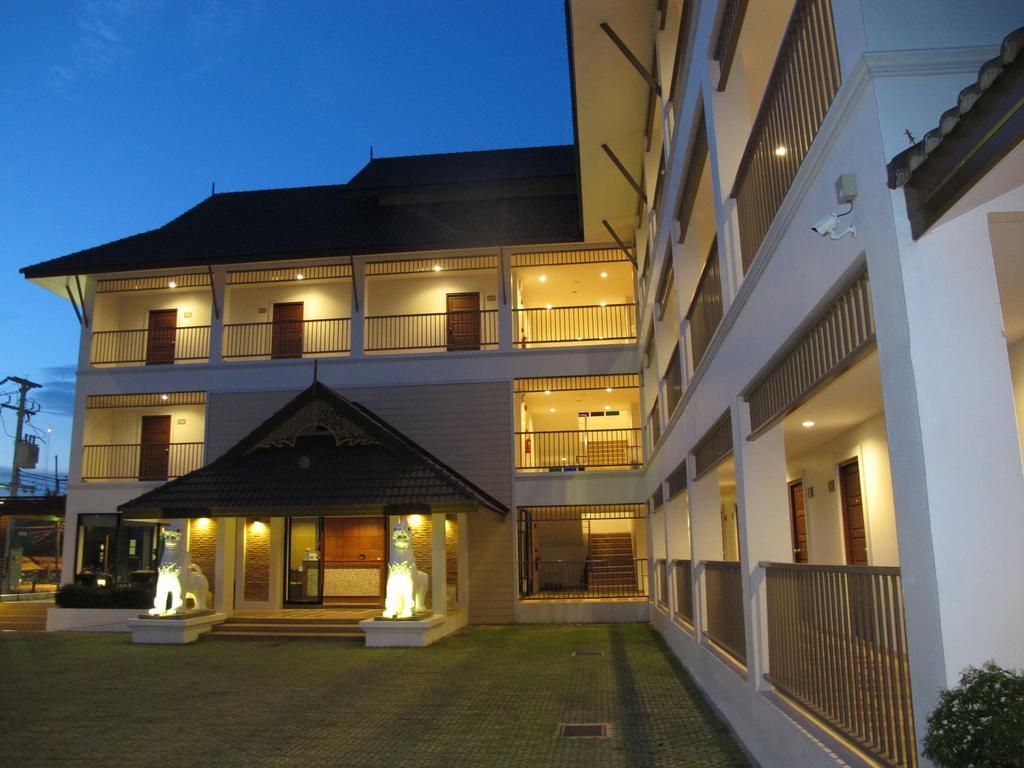 Sabai Hotel At Чіангсен Екстер'єр фото