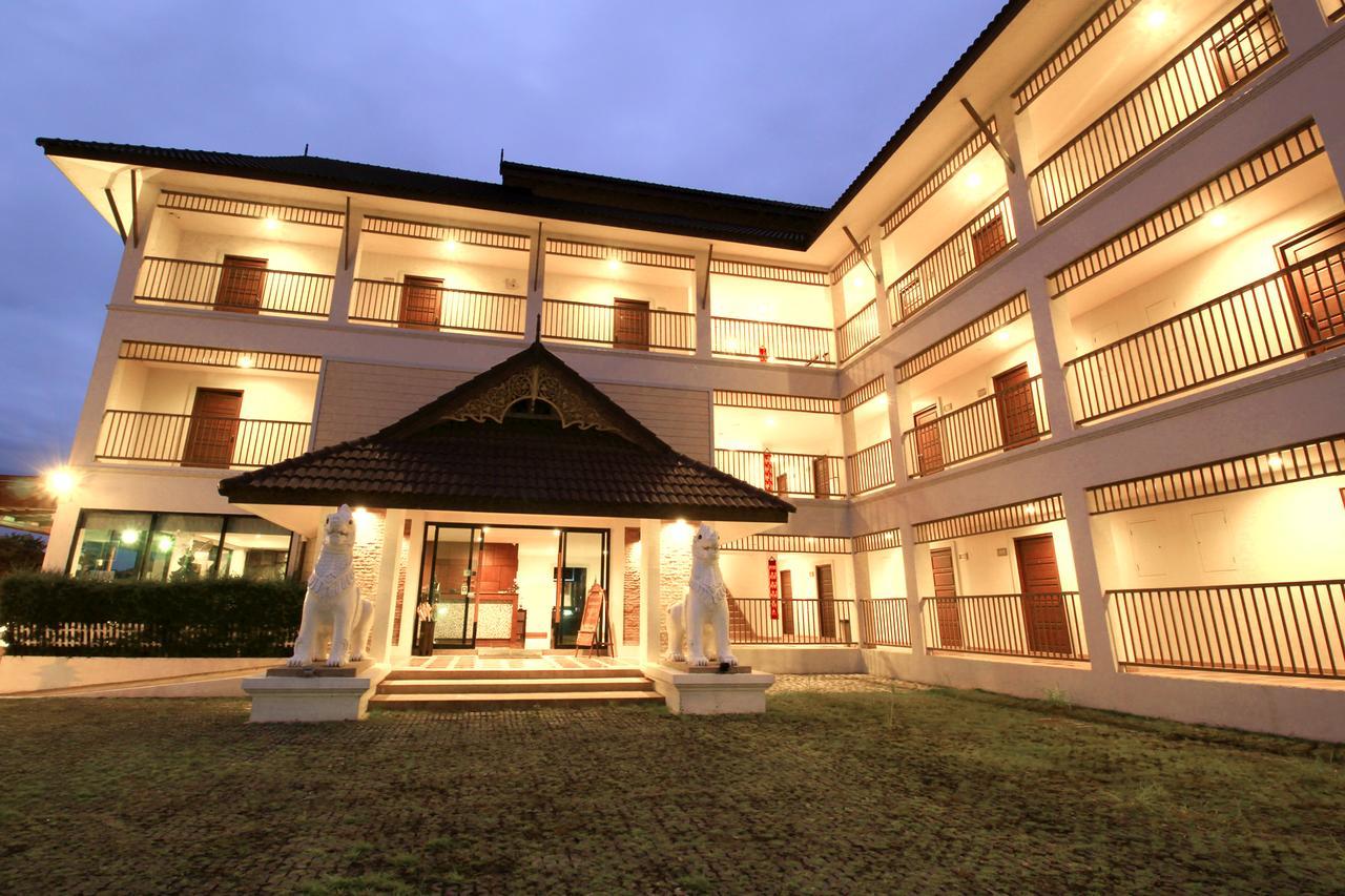 Sabai Hotel At Чіангсен Екстер'єр фото